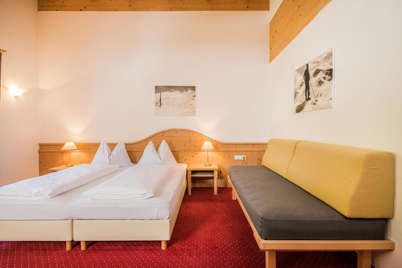 Hotel Waldheim Sexten Exteriér fotografie