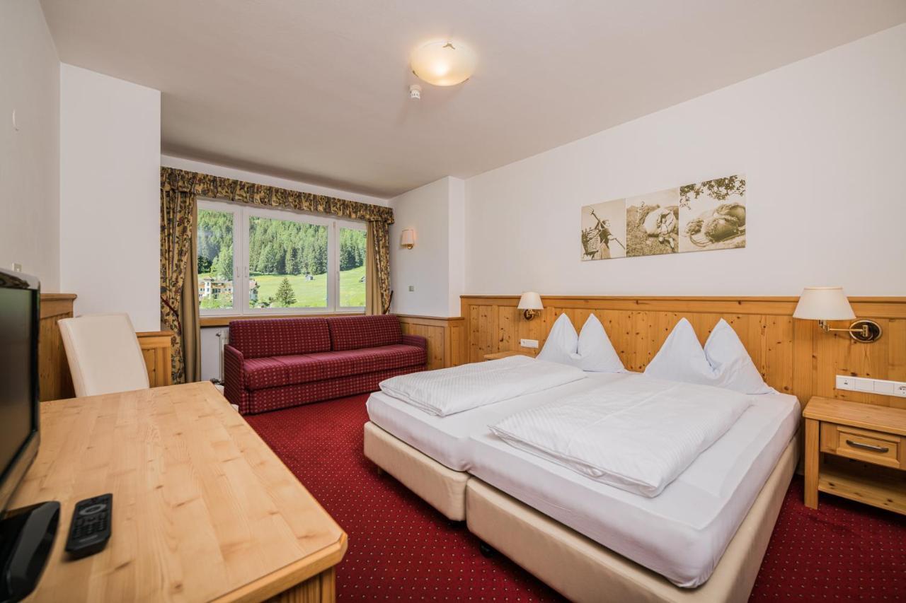 Hotel Waldheim Sexten Exteriér fotografie