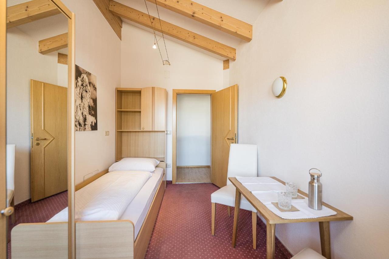 Hotel Waldheim Sexten Exteriér fotografie