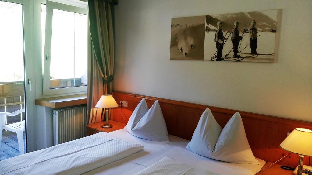 Hotel Waldheim Sexten Exteriér fotografie